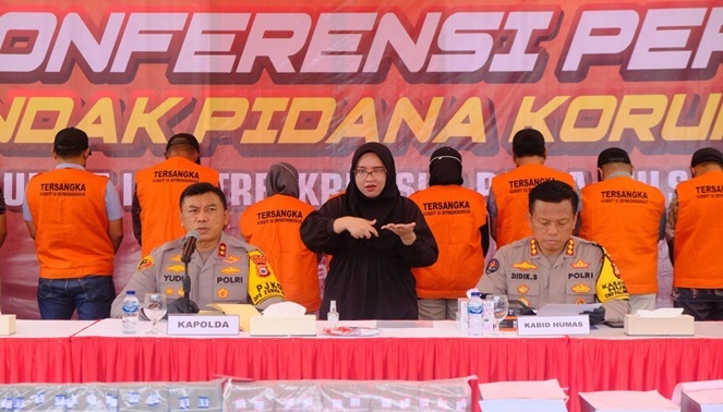 Polisi Bongkar Sindikat Judi Online di Bone, 15 Pelaku Ditangkap
