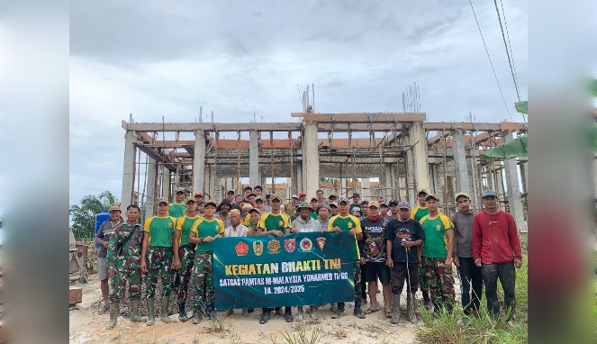 TNI Bersama Warga Perbatasan Bersatu Bangun Masjid Al-Nurul, Wujud Nyata Sinergi di Perbatasan