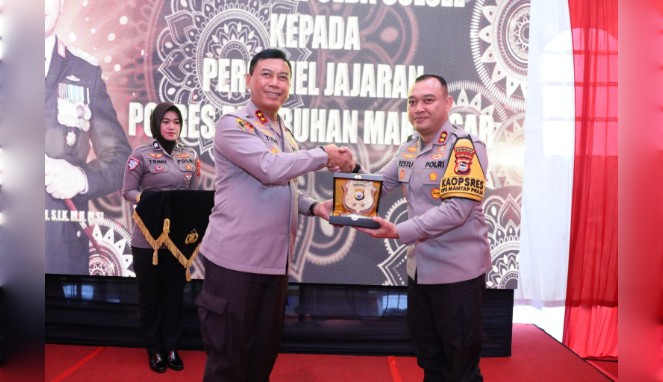 Jaga Citra Polri! Kapolda Sulsel Minta Anggota Hindari Hoaks dan Pelanggaran