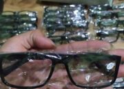 Nirvana Food Bagikan Kacamata Baca Gratis, Cukup Like & Follow Instagram!