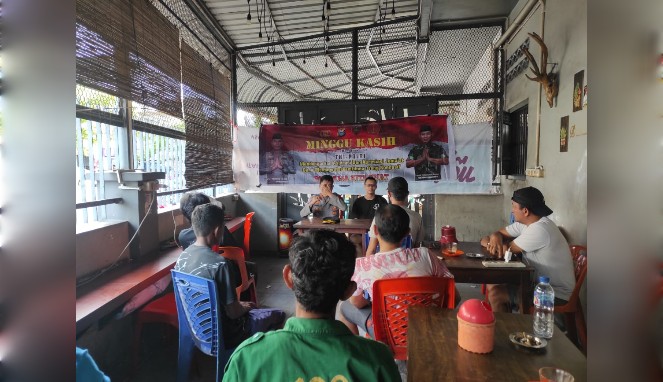 Warga Wajo Curhat Soal Petasan di Minggu Kasih