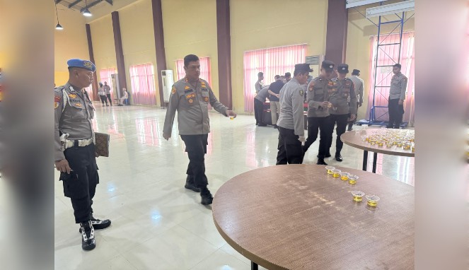 Kapolres Gowa Gelar Tes Urine Mendadak, Pastikan Anggotanya Bebas Narkoba