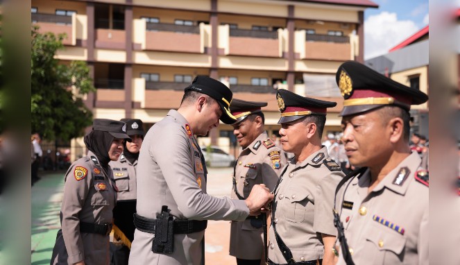 Polres Gowa Gelar Sertijab Pejabat Utama dan Kapolsek