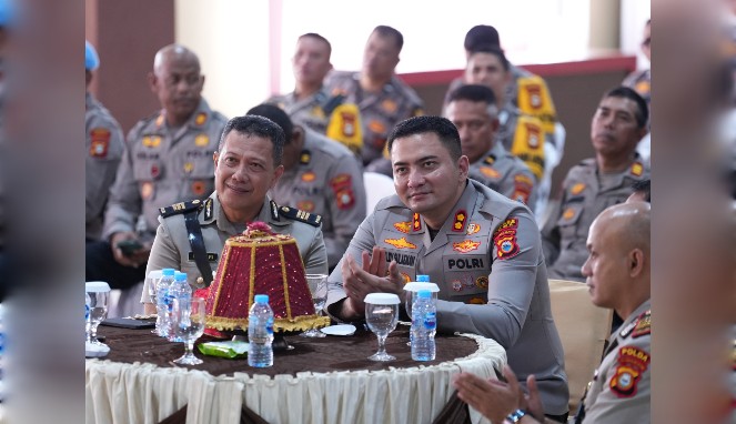 Suasana Haru dan Hangat Warnai Acara Pisah Sambut Pejabat Baru di Polres Gowa