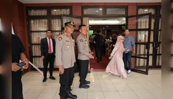 Kapolres Gowa Hadiri Wisuda Angkatan 110 UIN Alauddin Makassar Tahun 2025