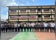 Polres Gowa Beri Penghargaan kepada Polwan atas Aksi Kemanusiaan Bantu Pengendara Bentor