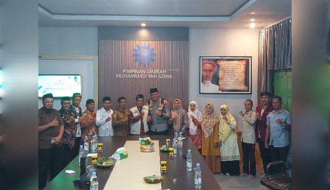 Pererat Sinergi, Kapolres Gowa Bersilaturahmi ke PDM Muhammadiyah: Bangun Kolaborasi Demi Keamanan dan Harmoni