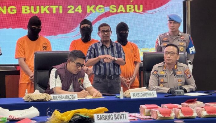 Polisi Gagalkan Peredaran 24 Kg Sabu di Palu, 3 Pelaku Ditangkap