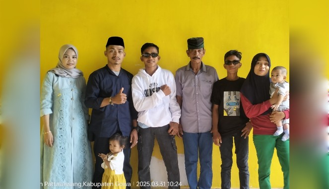 Keluarga Besar Dg Sewang Rayakan Lebaran dengan Sukacita