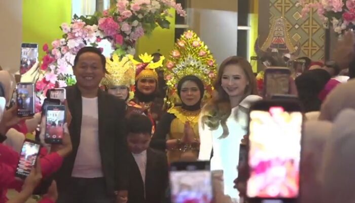 Qiana Glows Pukau Makassar! Launching Meriah dengan Hadiah Mobil hingga Umrah