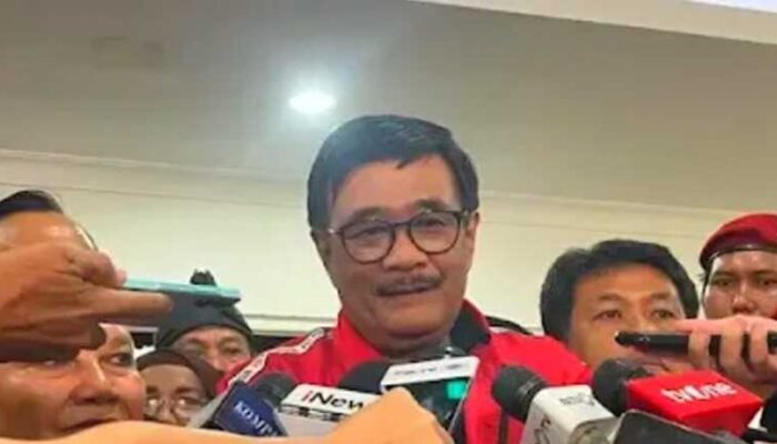 Djarot Sentil Penegakan Hukum: “Gajah Tak Terlihat, Kutu Dicari-cari”