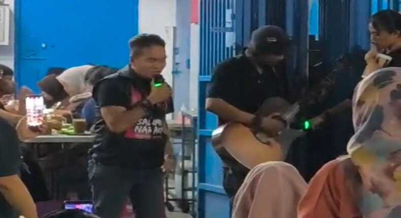 Salimu Naraka Menggema Langsung dari Sang Pencipta Lagu