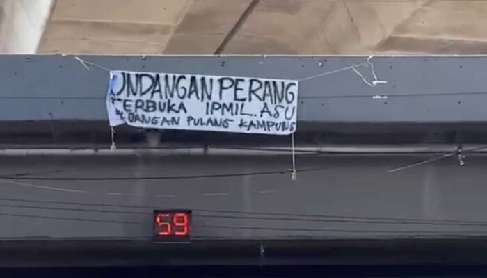Spanduk ‘Undangan Perang Terbuka’ Gegerkan Makassar, Teror Kampus Kian Mencekam!