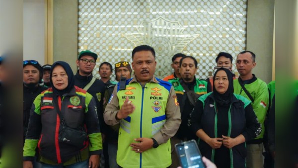 Polantas Menyapa, Ojol Dukung Edukasi Safety Riding dan Kolaborasi Bersama Korlantas