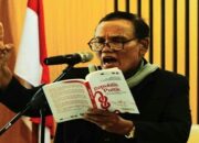 Sajak Pulo Lasman Simanjuntak Menggugat: “Indonesia Darurat Korupsi”