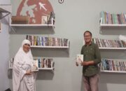 Perjalanan Hidup dan Karya Prof Kembong Daeng Dibahas di Pannyaleori Institut