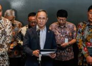 Mahendra Siregar Tinggalkan Kursi Ketua Dewan Komisioner OJK