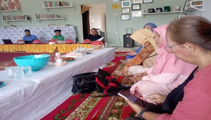 Prof Kembong Daeng Minta Pemda Takalar Perhatikan Guru Bahasa Daerah dan Jam Pelajaran