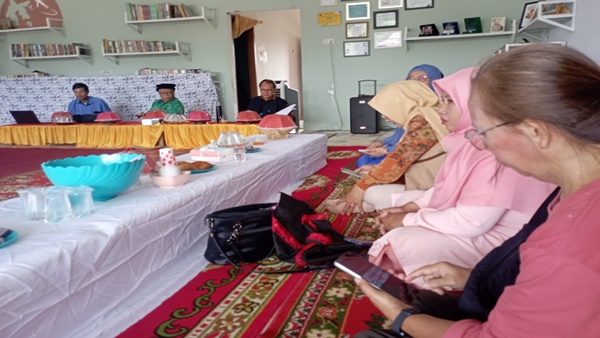 Prof Kembong Daeng Minta Pemda Takalar Perhatikan Guru Bahasa Daerah dan Jam Pelajaran