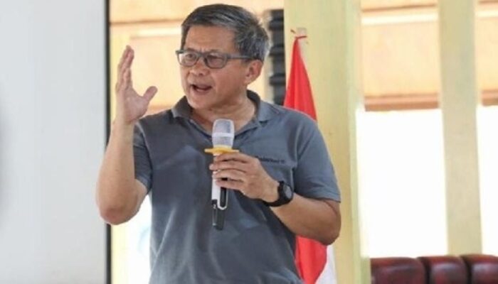 Rocky Gerung Geram: Anak SD Bunuh Diri, Negara Justru Sumbang Rp17 T ke Trump