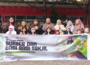 Semarak Ramadan, Murid SD Negeri Borong Makassar Berbagi Takjil ke Pengguna Jalan