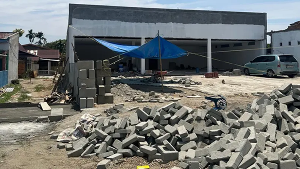 Tak Kantongi IMB, Pembangunan Ritel Modern di Tanalili Diminta Dihentikan