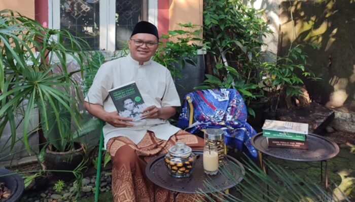 Buku Biografi Ajoeba Wartabone sebagai Jejak Sejarah dan Moment of Truth