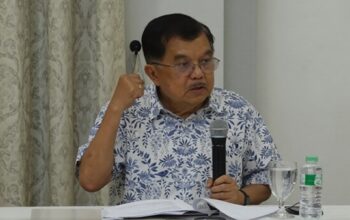 Jusuf Kalla saat konferensi pers terkait polemik ceramah di Jakarta (Ist)