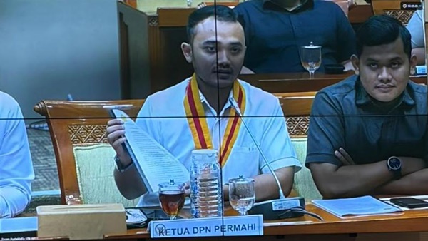 Ketua Umum Perhimpunan Mahasiswa Hukum Indonesia (PERMAHI), Azhar Sidiq