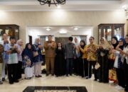 Audiensi Koalisi Suara Inklusi bersama Yayasan Kota Kita Surakarta dan Komisi Nasional Disabilitas dengan Wali Kota Makassar Munafri Arifuddin di Rumah Jabatan Wali Kota Makassar, Selasa (12/5/2026).