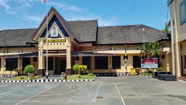 Dua Mobil Pickup Pengangkut Solar Subsidi Diamankan di Takalar, Diduga Terkait Jaringan Mafia BBM
