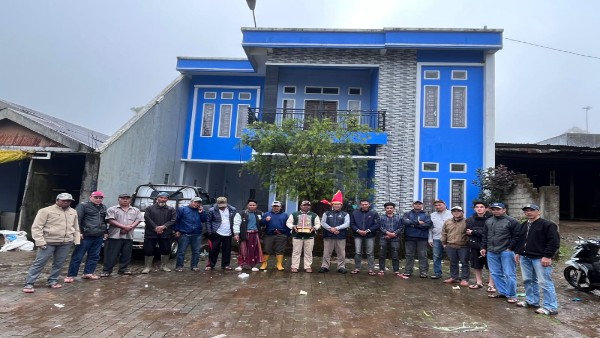 Warga Desa Kanreapia menjemput Piala Kalpataru 2026 sebagai wujud syukur atas keberhasilan meraih kembali penghargaan lingkungan tertinggi setelah 40 tahun.