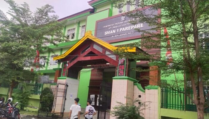 Sistem Seleksi SPMB SMAN 1 Parepare Bobrok, Data Luar Negeri Lolos Masuk Zonasi