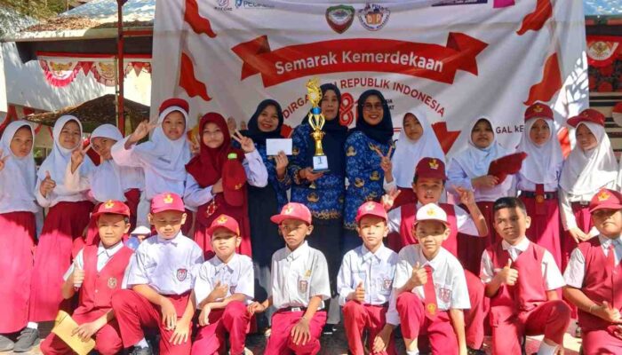 Kolaborasi SDN Borong dan Bunda Pustaka Sukses Gelar Semarak Kemerdekaan
