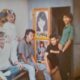 Potret kebersamaan anak muda Kassi-Kassi, Makassar, pada penghujung 1980-an hingga awal 1990-an. Sebuah fragmen sederhana yang merekam suasana pergaulan, gaya, dan keakraban generasi muda pada zamannya—kini menjadi jejak kenangan tentang Kassi-Kassi di masa lalu.